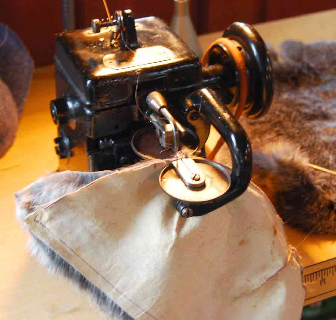 Fur Sewing Machine