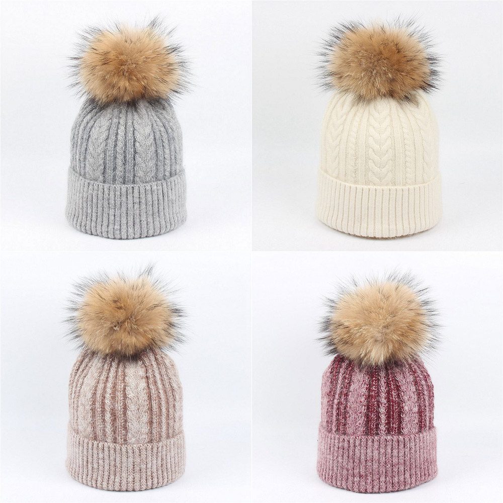 Wholesale Knitting Hat With Fur pompom