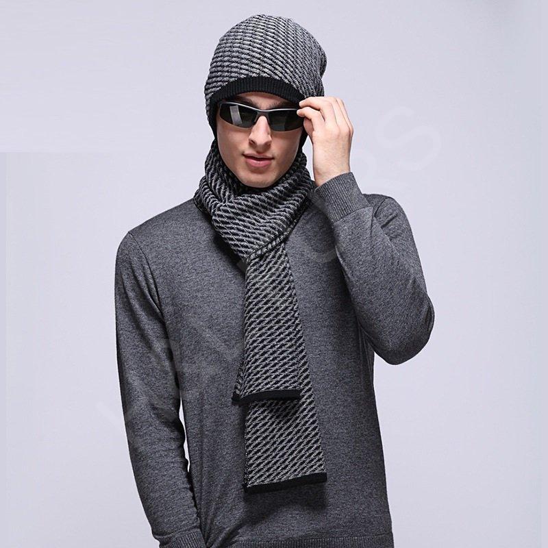 Fashion Winter Warm Knitted Hat With Fur Pompom Knitted Hat With Fur Pompom