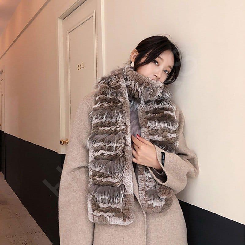 HL9W070 Rex rabbit knitted scarf with fox trimming (2)