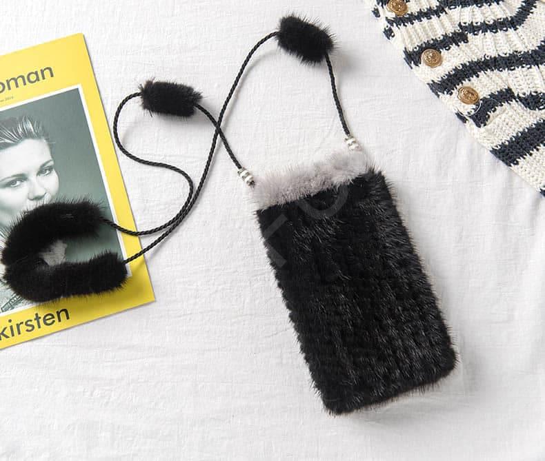 HL20HB013-mink knitted cellular phone bag