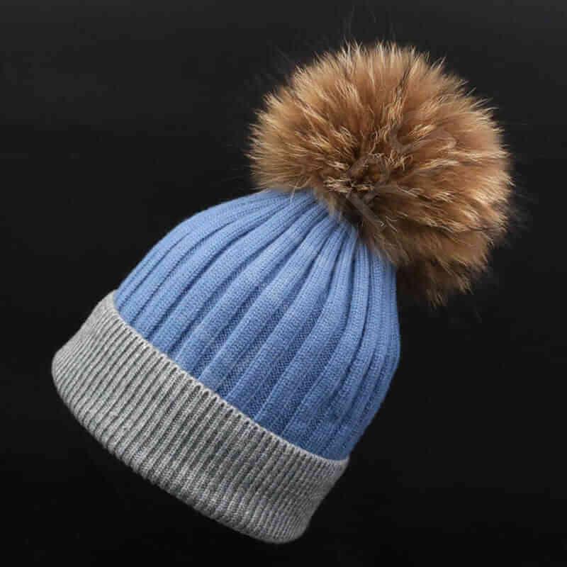 HL20C001 Knitted Hats For Women Large Raccoon Fur Pompom-1